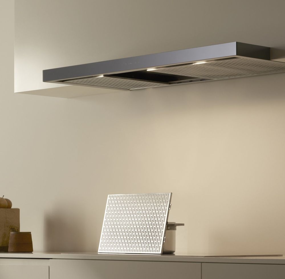 Купить Плоская вытяжка V-Zug AiroClearWall V6000 AW6T12QTLG — Фото 3