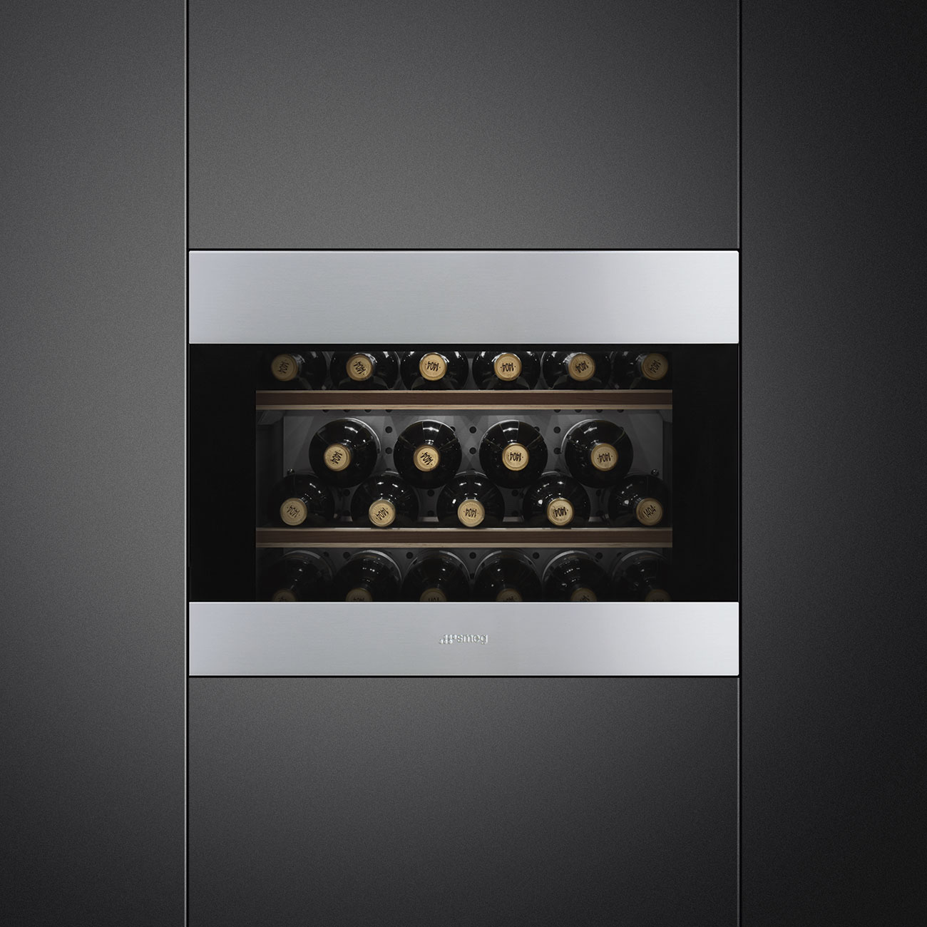 Купить Встраиваемый винный шкаф Smeg CVI321X3 — Фото 2