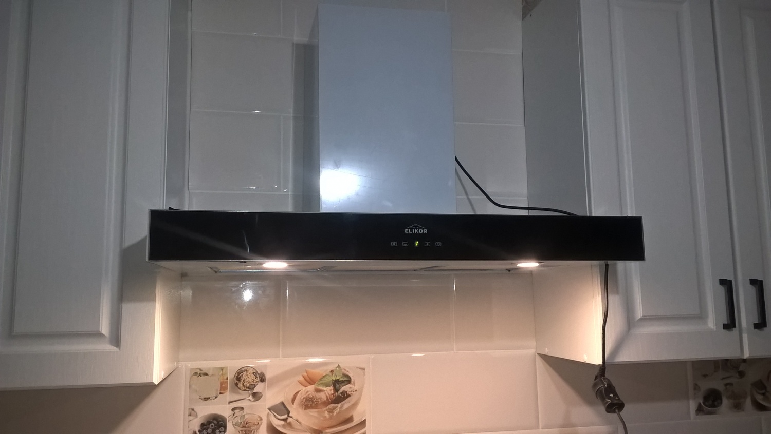 Купить Островная вытяжка ELIKOR Агат Island 90Н-1000-Е4Д нерж/черный — Фото 4