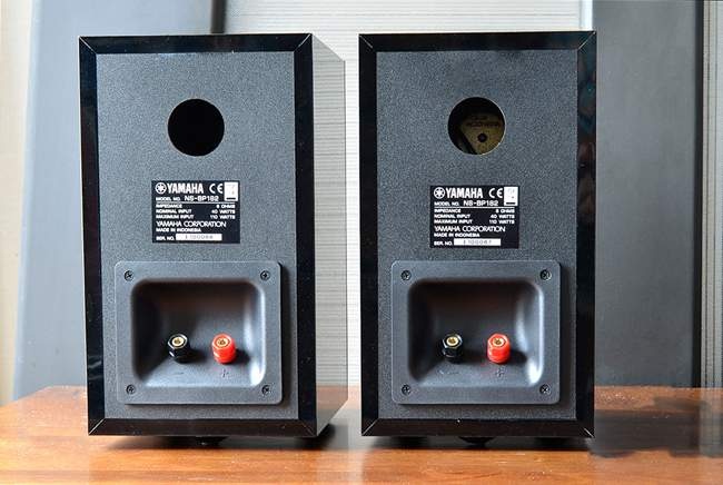 Купить Акустическая система YAMAHA NS-BP182 Black — Фото 3