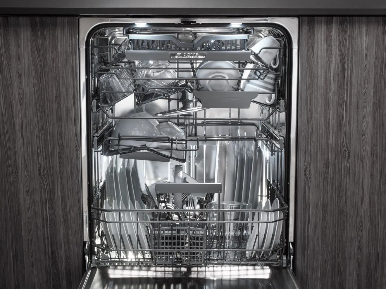 Купить Встраиваемая посудомоечная машина Asko DFI433B/1 — Фото 3