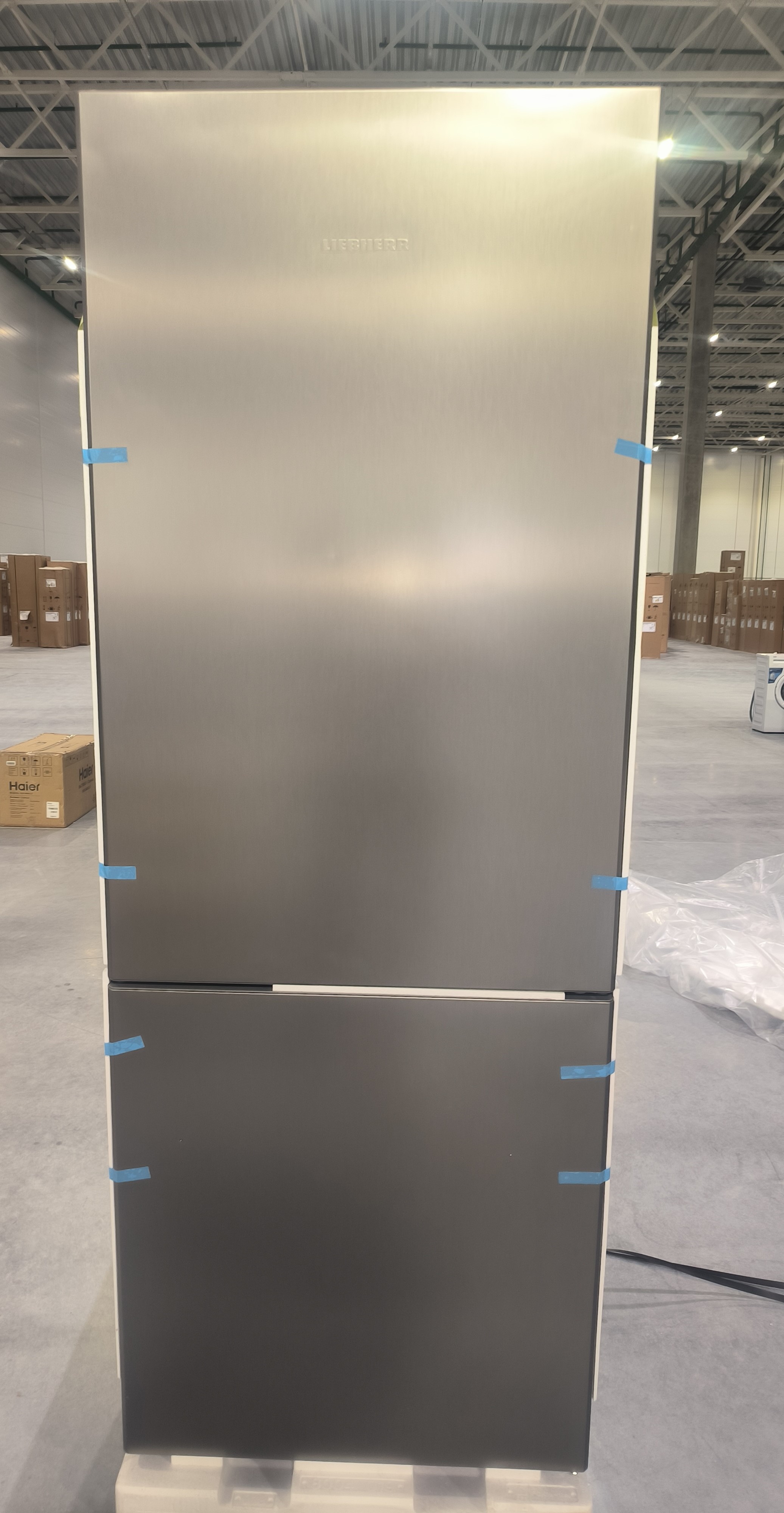  LIEBHERR CNsfd 7723 уценка 1																		 — описание, фото, цены в интернет-магазине PT Stores