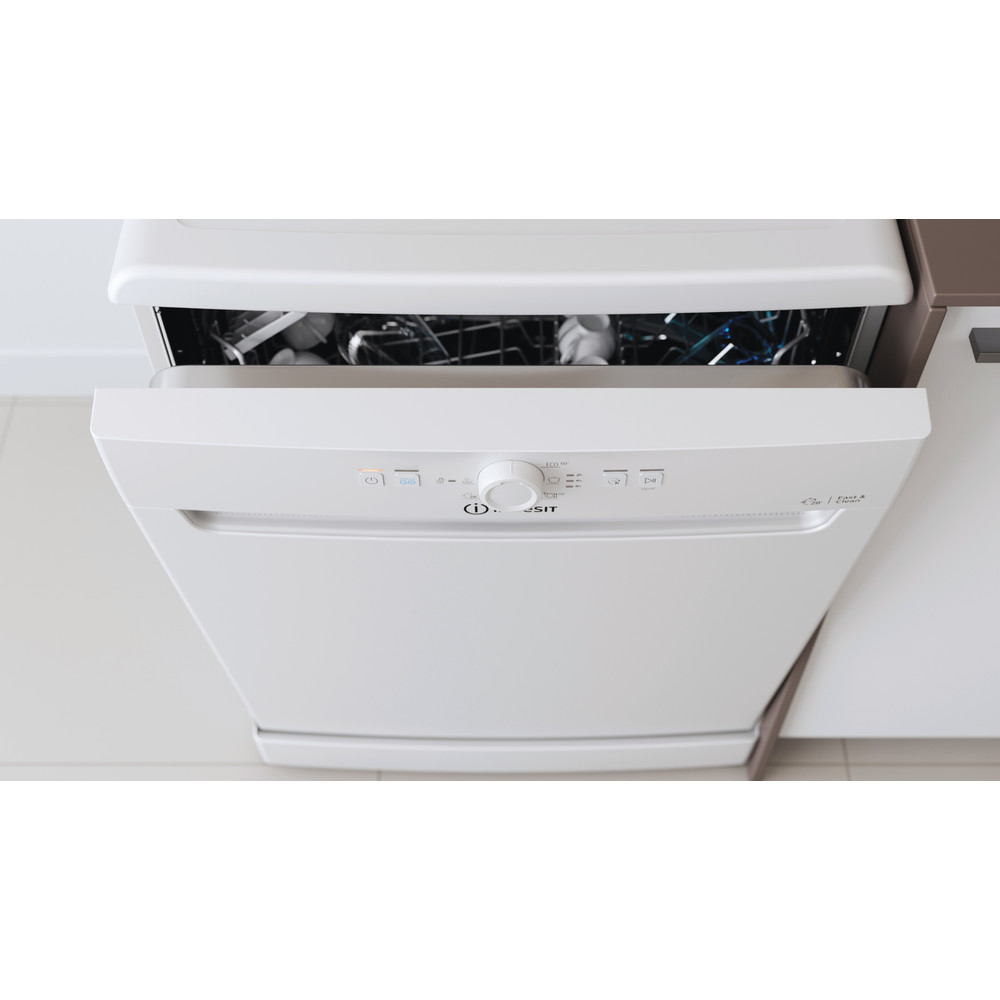 Купить Посудомоечная машина Indesit DFE 1B10 — Фото 3