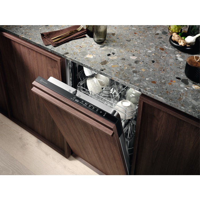 Купить Встраиваемая посудомоечная машина Electrolux EEA 912100 L — Фото 7