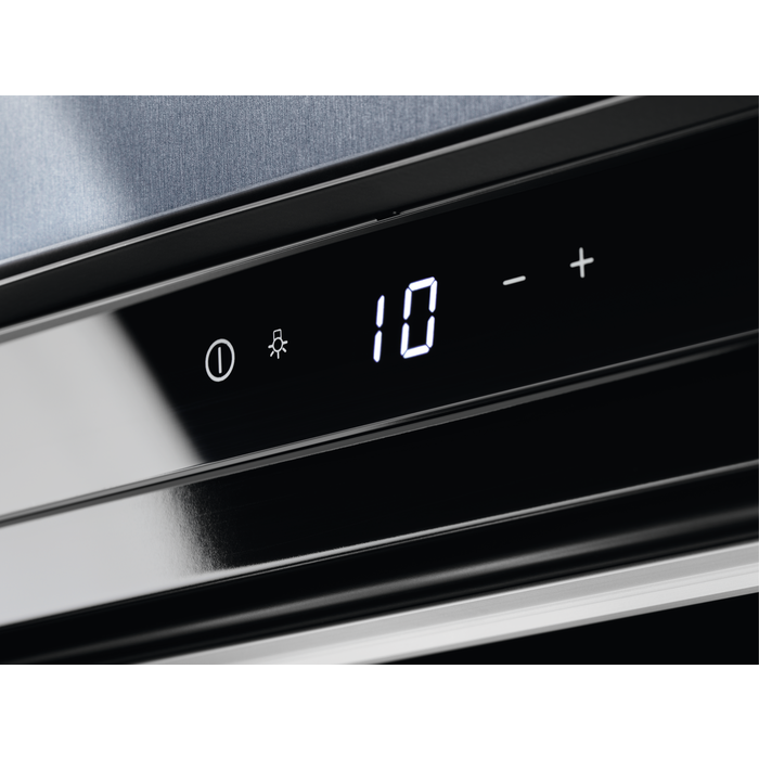 Купить Встраиваемый винный шкаф Electrolux KBW5X — Фото 3
