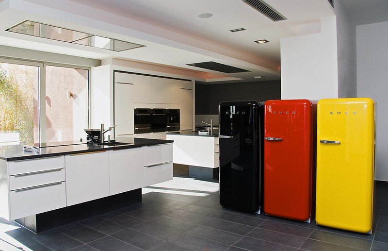 Купить Холодильник SMEG FAB28RG1 — Фото 2