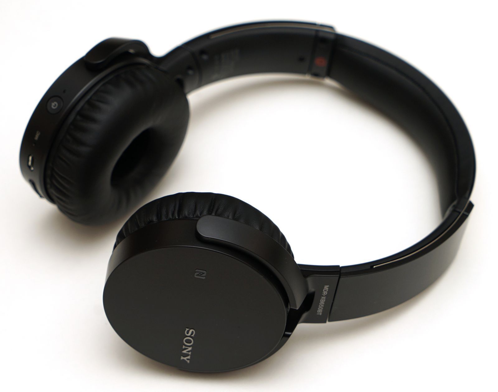 Купить Наушники SONY MDR-XB650BT Black — Фото 2