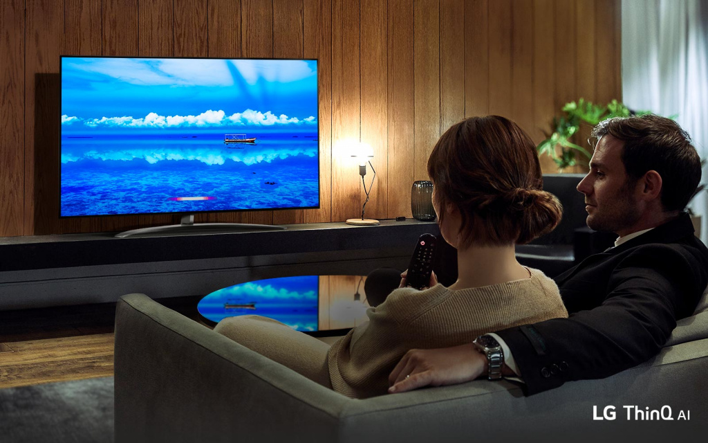 TV-NanoCell-SM85-14-Nanocell-AI-ThinQ-Desktop.jpg