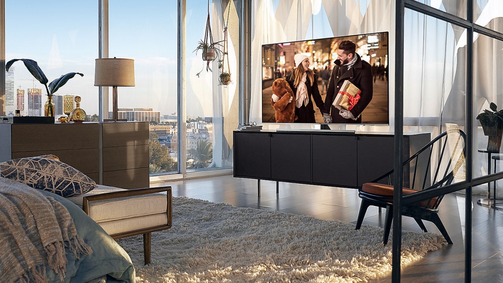 ru-feature-slim-with-modern-simplicity-96898760.jpg