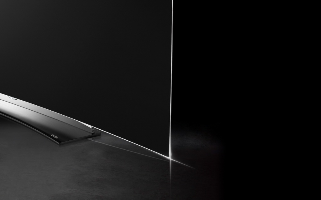 M01_Blade-slim_1600x1000_OLED-C6.jpg
